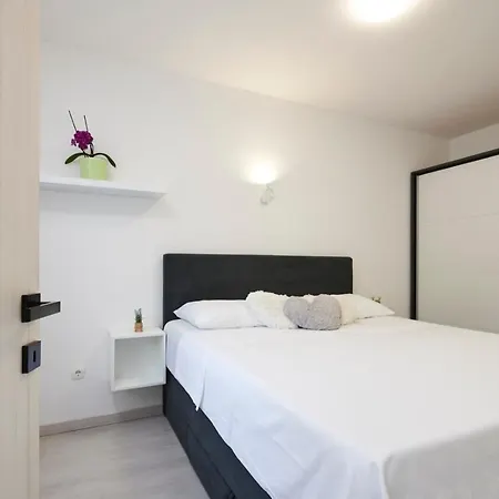 Apartment Josip Ciovo Trogir Exterior photo