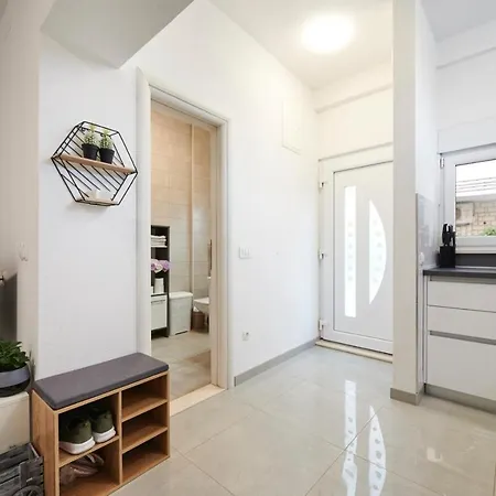 Apartment Josip Ciovo Trogir Exterior photo